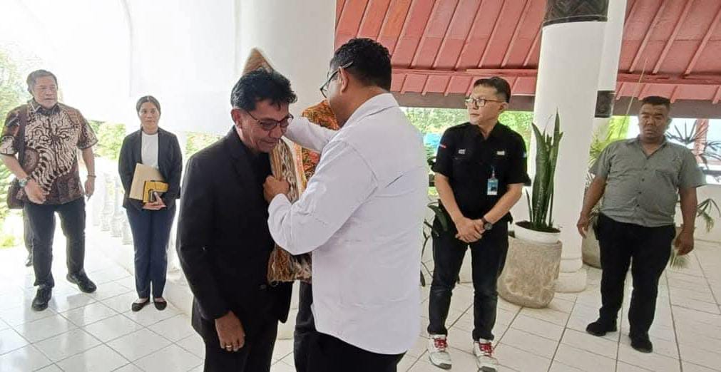 Wakil Bupati Belu, Vicente Hornai Gonsalves, ST, baru-baru ini menerima kunjungan penting dari Menteri Muda Urusan Komunikasi Sosial Republik Demokratik Timor Leste