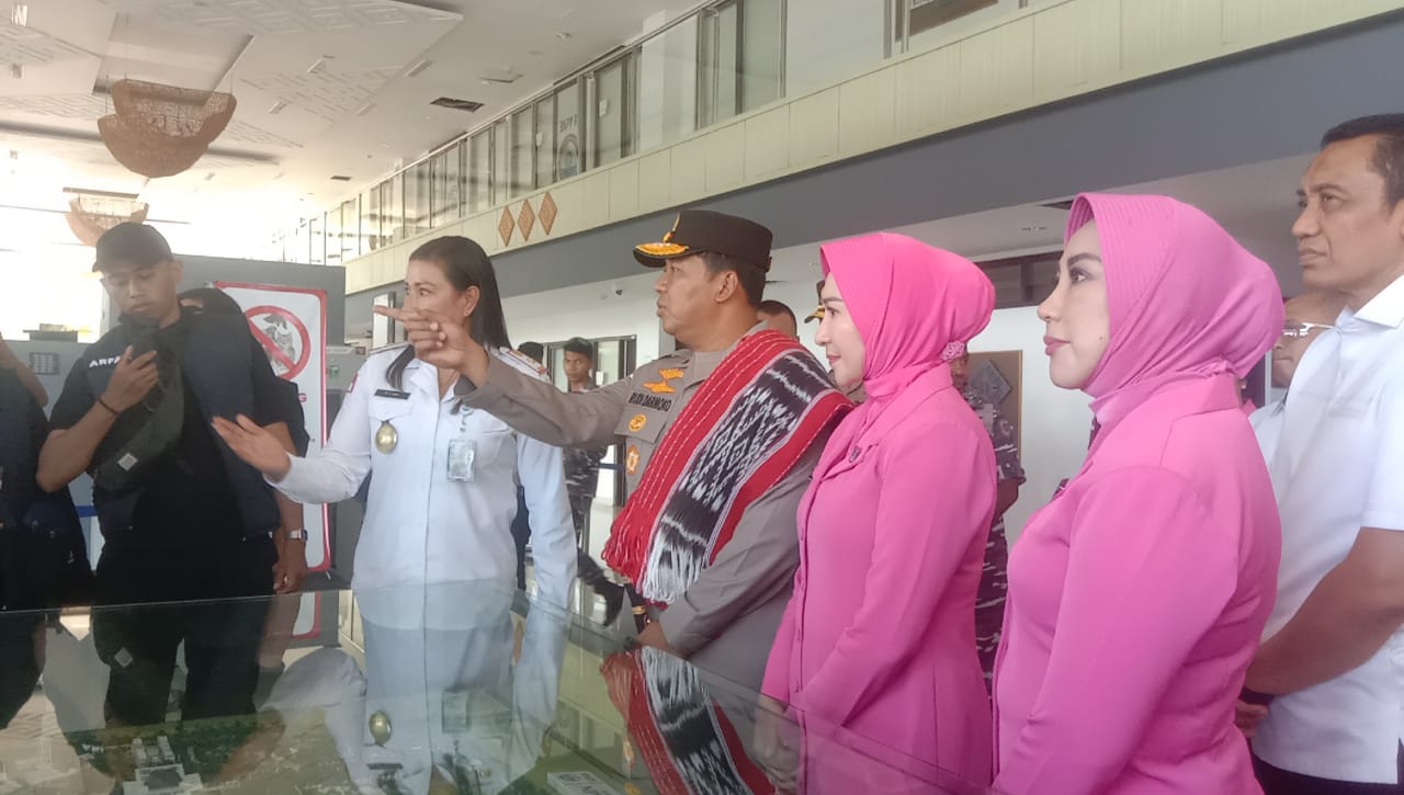 Kunjungan Kapolda NTT di Perbatsan Motaain