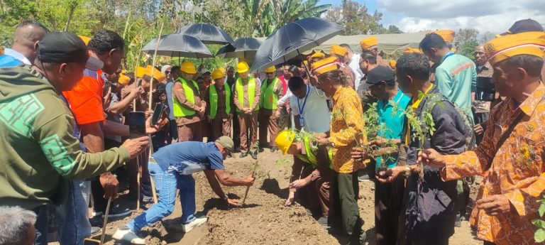 menjadi saksi sejarah dengan dilaksanakannya peletakan batu pertama
